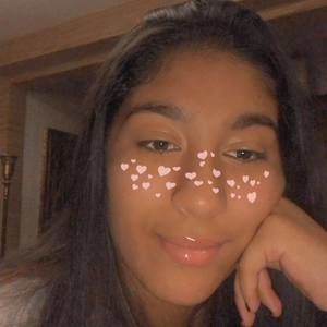 Meet your Posher, Luna